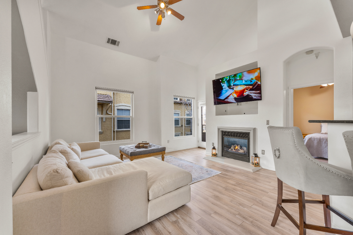 South Reno Retreat 2/2