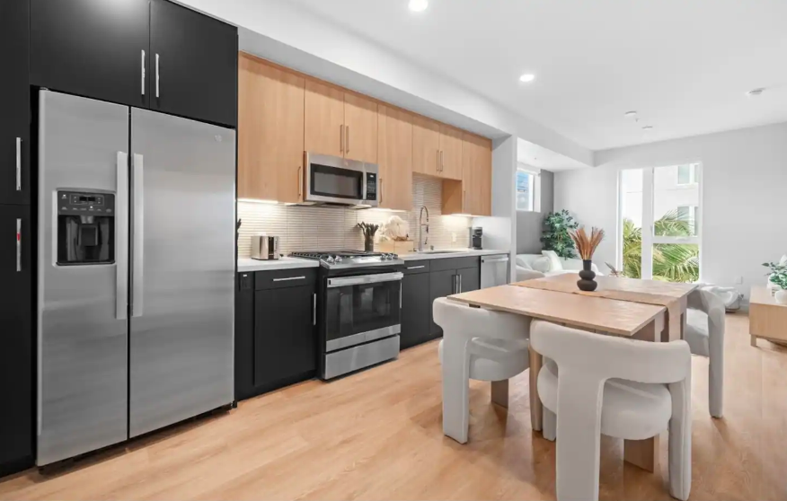 1BR near Beverly Hills, Rooftop Pool, Parking - Photo 3