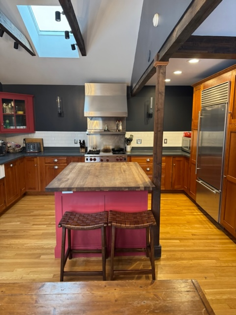 Your Perfect Retreat - Cozy Two Bedroom Home... - Photo 2