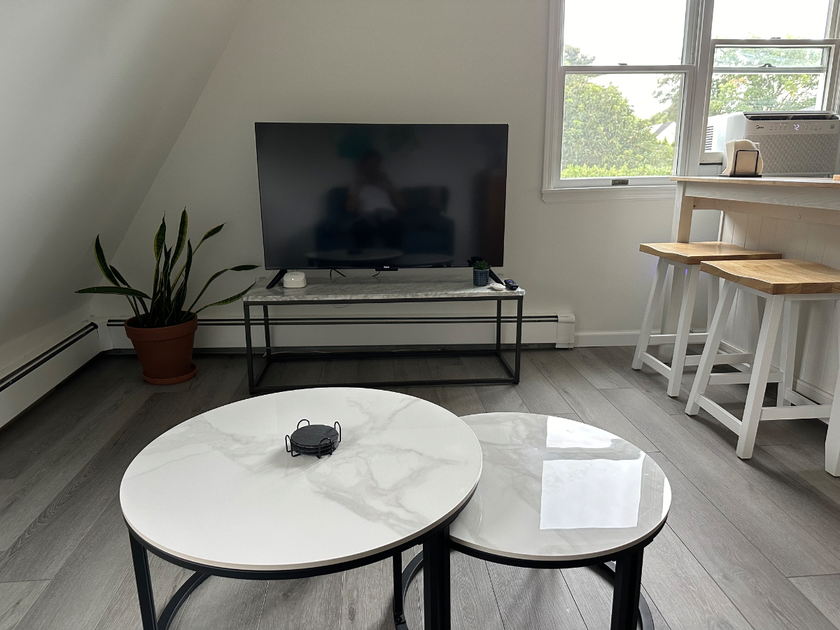 The Loft in Greenlawn - Photo 8