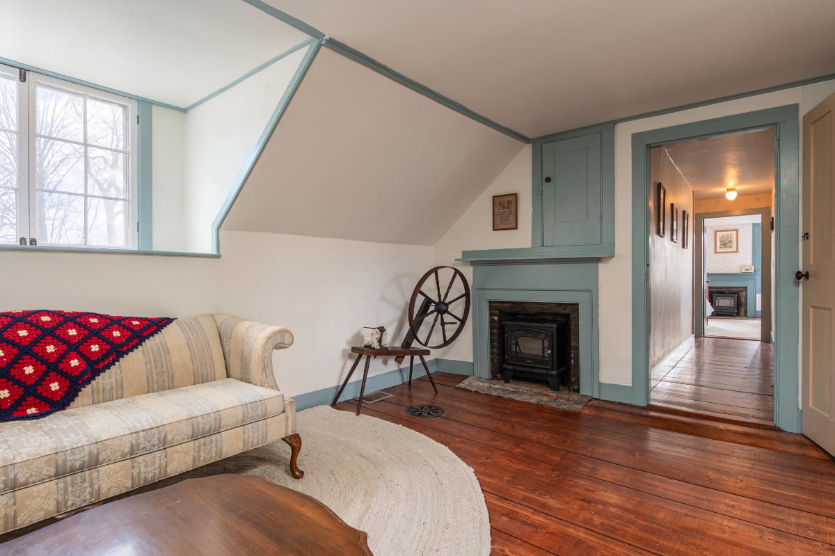 Spacious 5-bedroom Stone House in Historic Chester - Photo 4