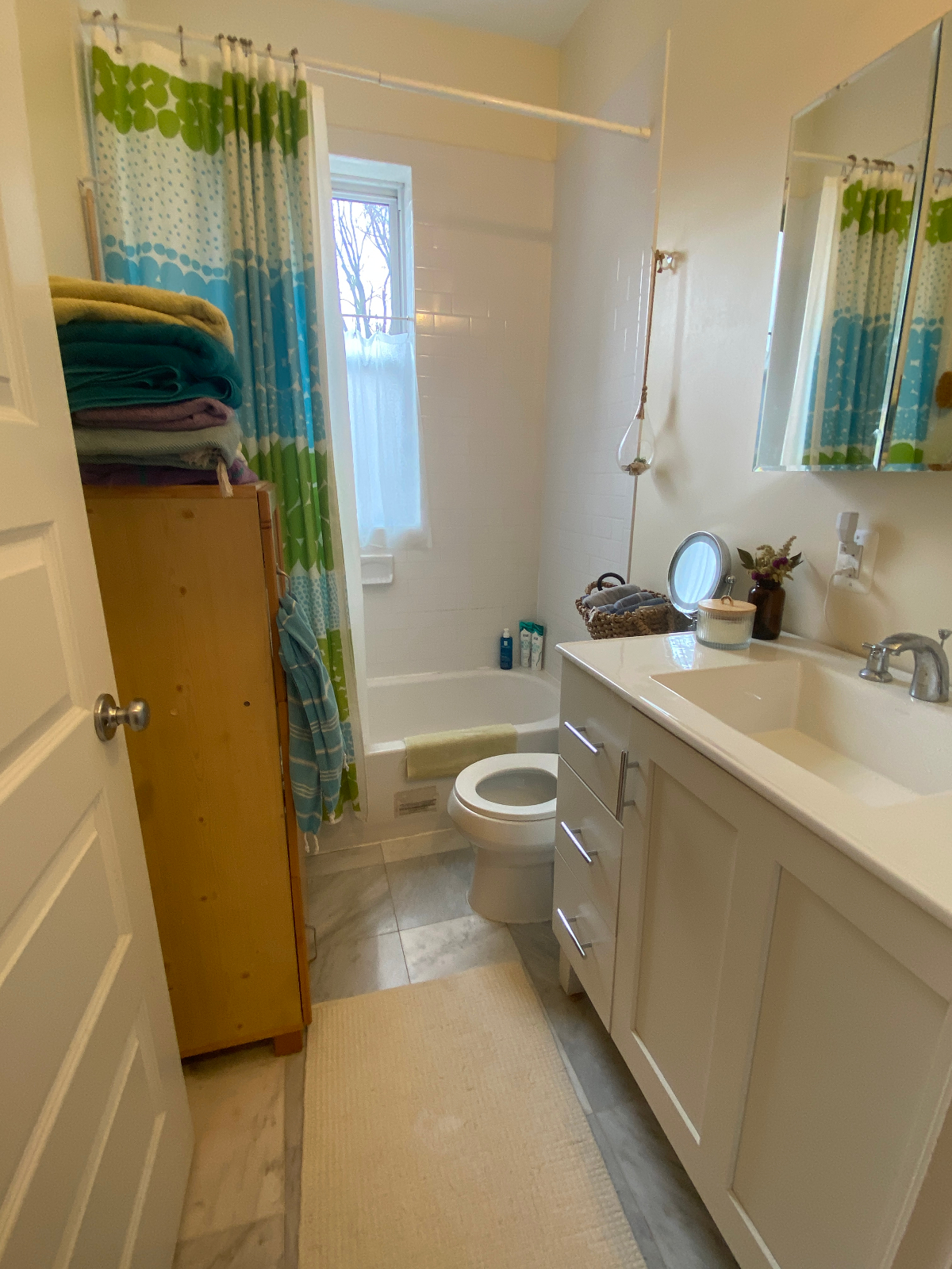 Sublet Furnished Sunny Row House, Lovely Gardens - Photo 8
