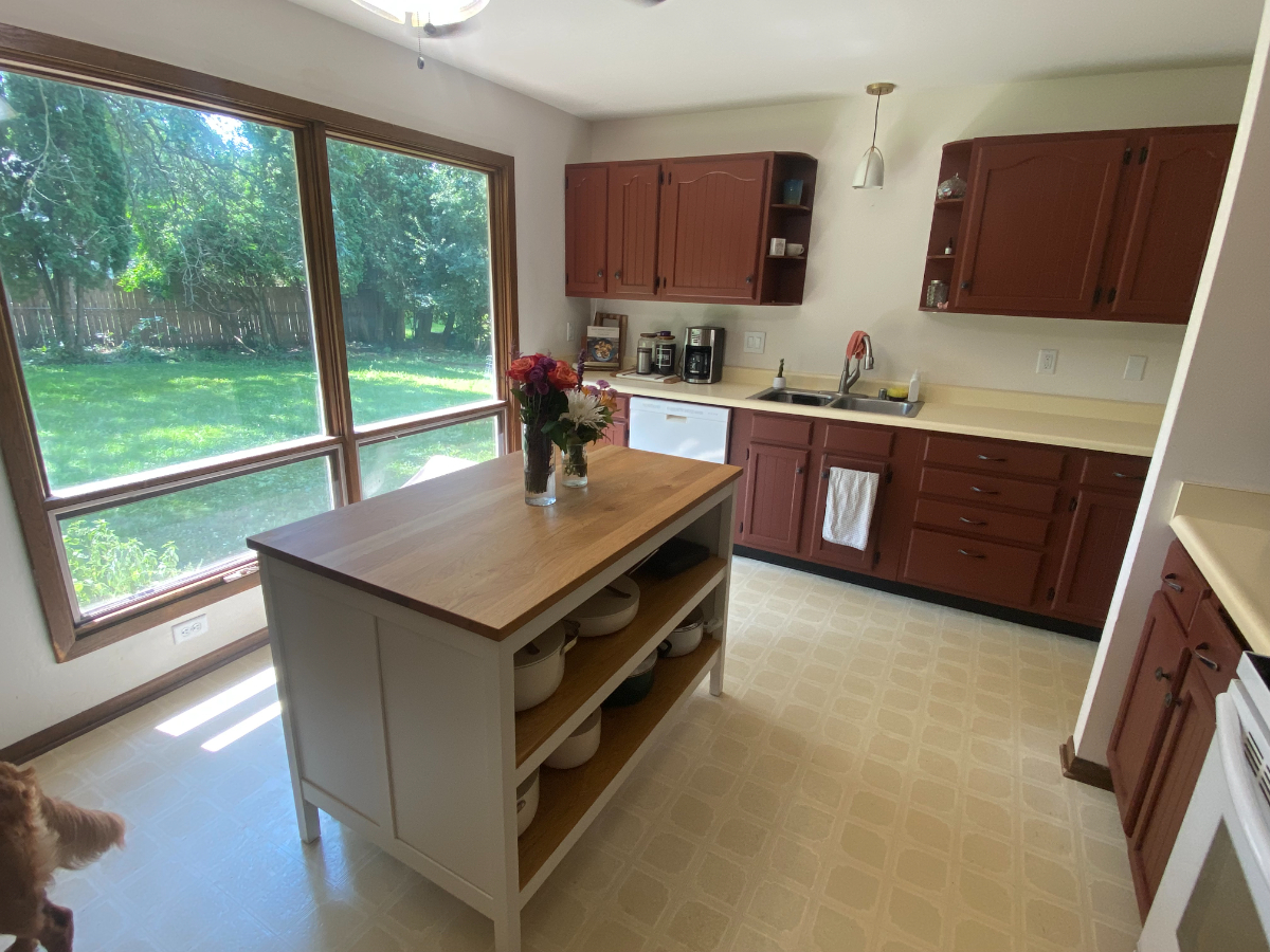 Private Bed and Bath In Quiet Madison Neighborhood - Photo 9