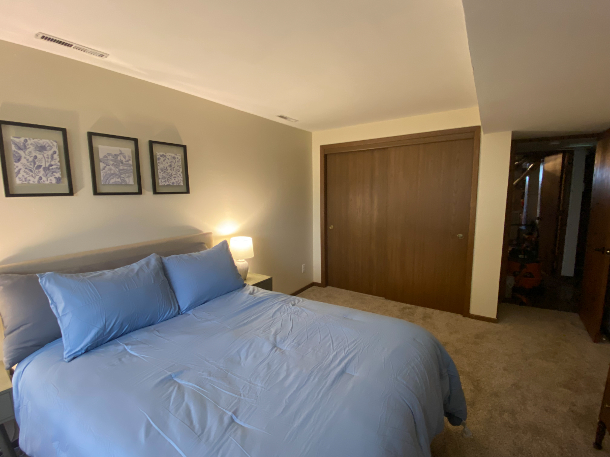 Private Bed and Bath In Quiet Madison Neighborhood - Photo 3