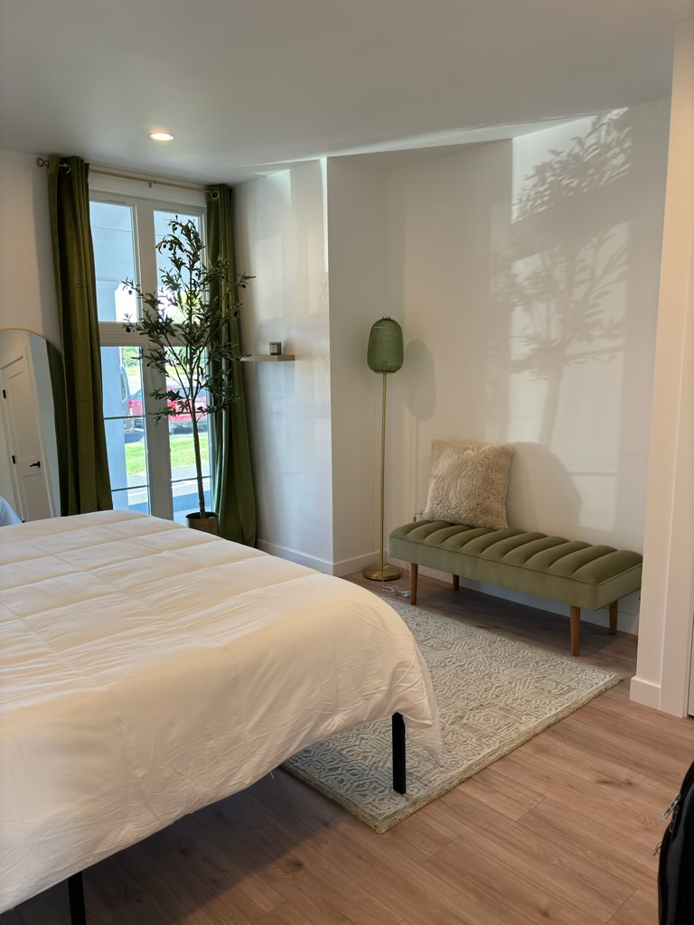 The White Creek Inn - Photo 8