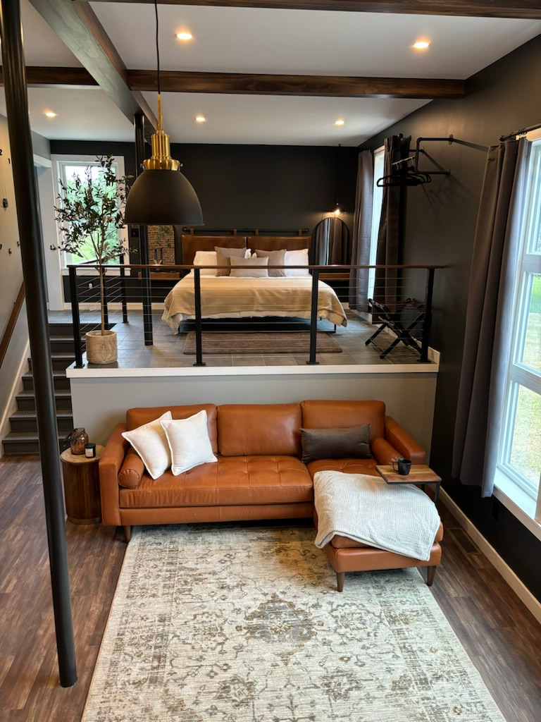 The White Creek Inn - Photo 9
