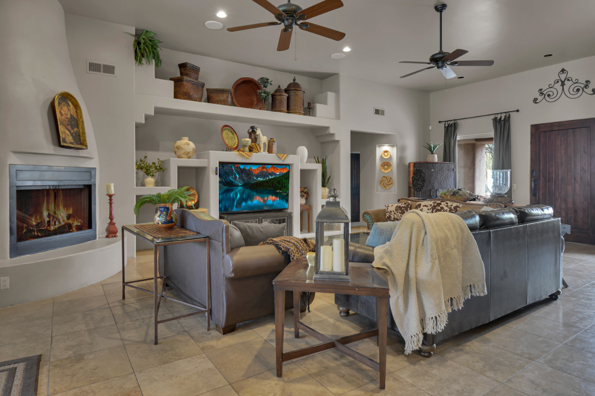 Mid-term Furnished Rental in Cave Creek, AZ - Photo 4