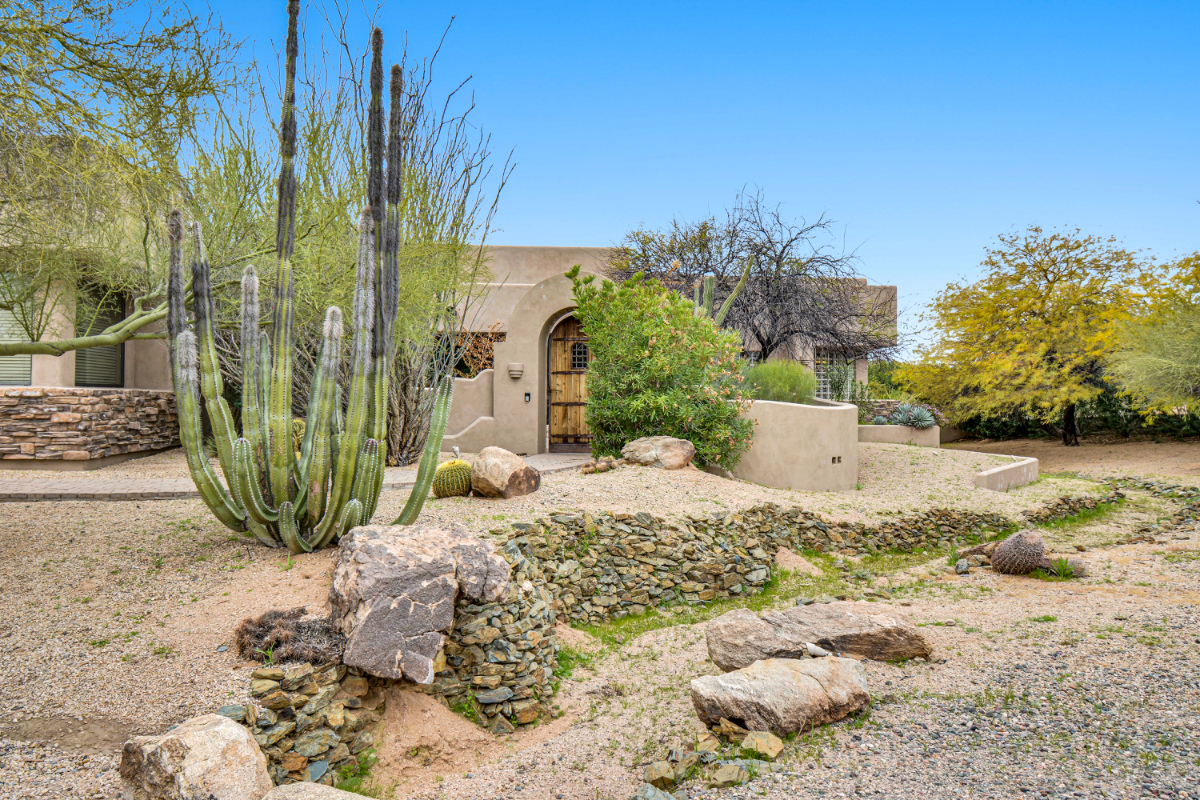 Mid-term Furnished Rental in Cave Creek, AZ - Photo 5