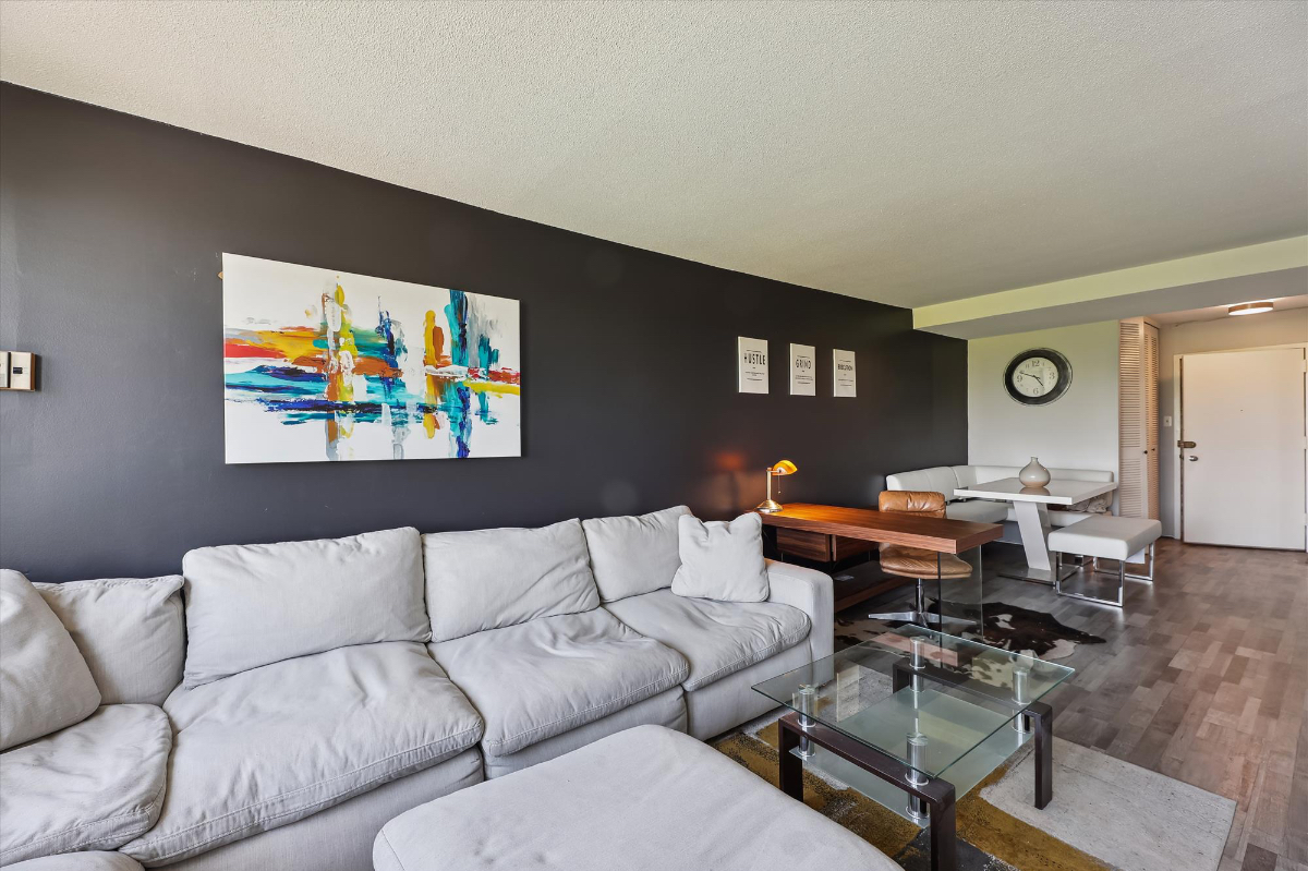 SW Condo fully renovated - Photo 6