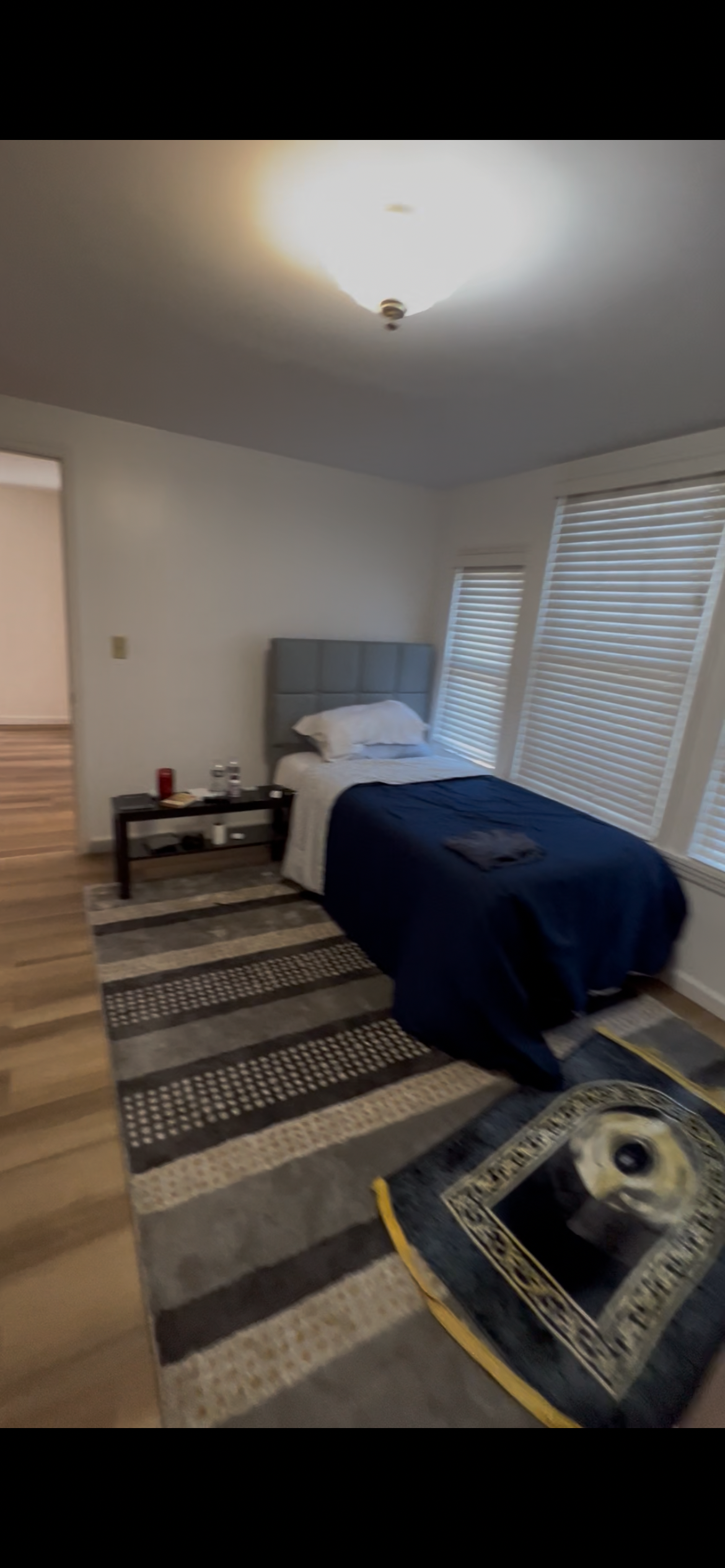Bedroom/Apartment available near UVM medical center - Photo 2