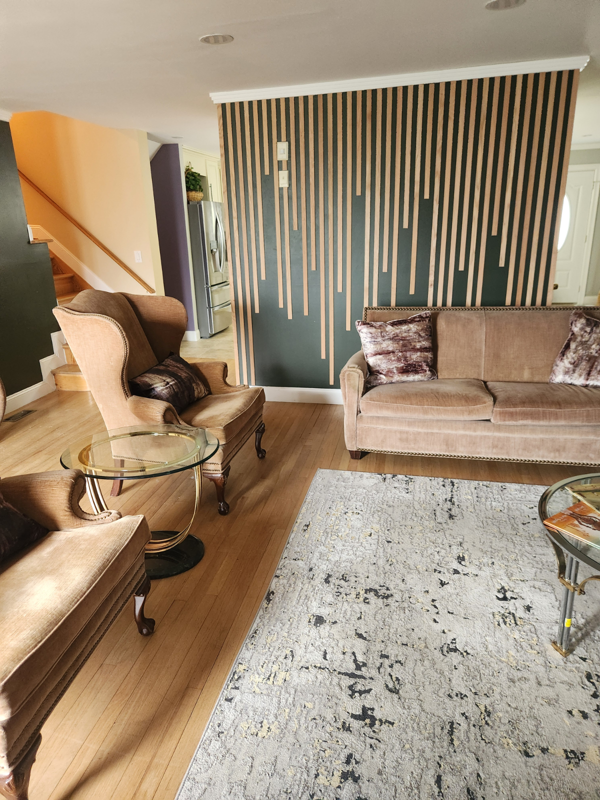 Elegant & Spacious Sanctuary Stunning 3-Story Home with 4 Bedrooms & 4.5 Bathrooms - Perfectly Posit - Photo 7