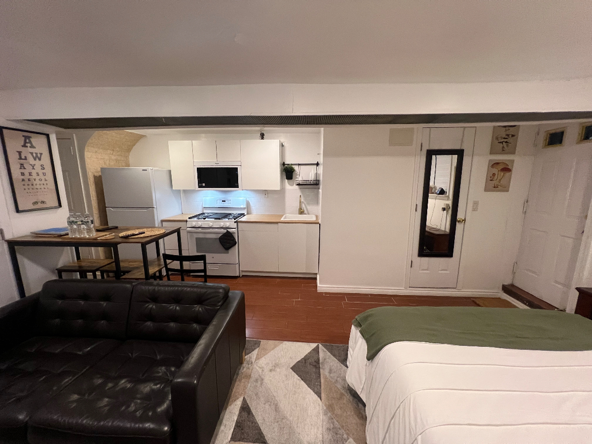 Garden Apartment - Photo 4