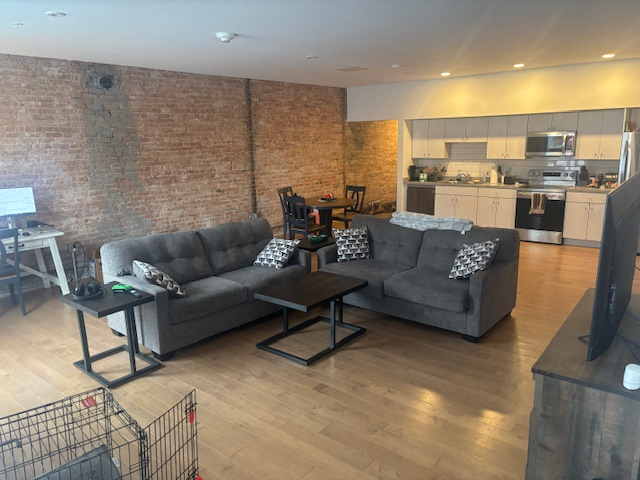 2 Story Loft - Photo 5