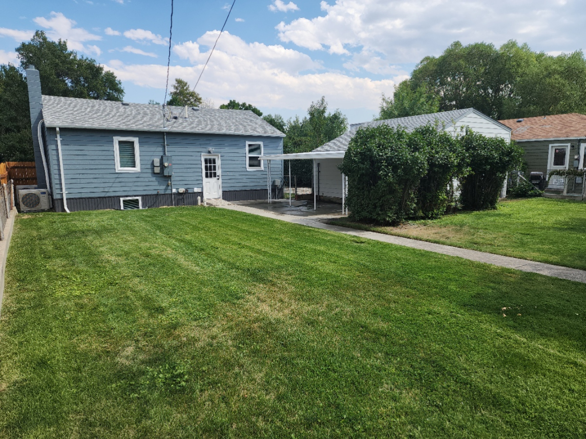 Recently renovated house close to downtown - Photo 3