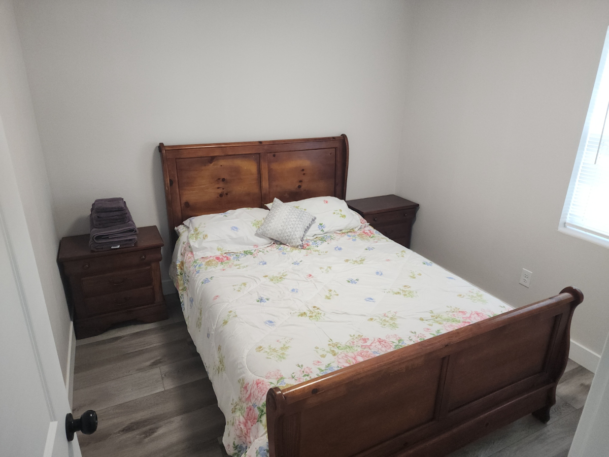 Recently renovated house close to downtown - Photo 8