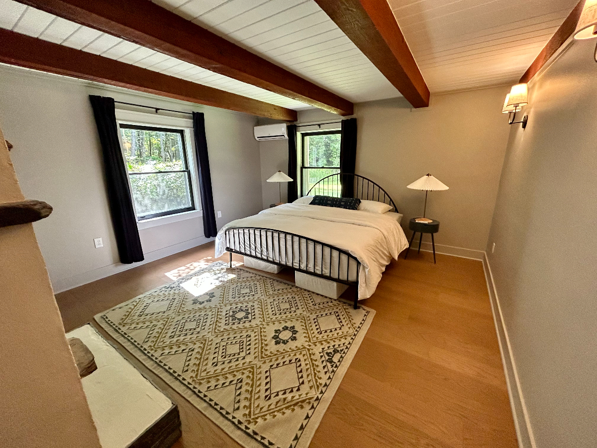 Private Stowe chalet near skiing and town - Photo 8