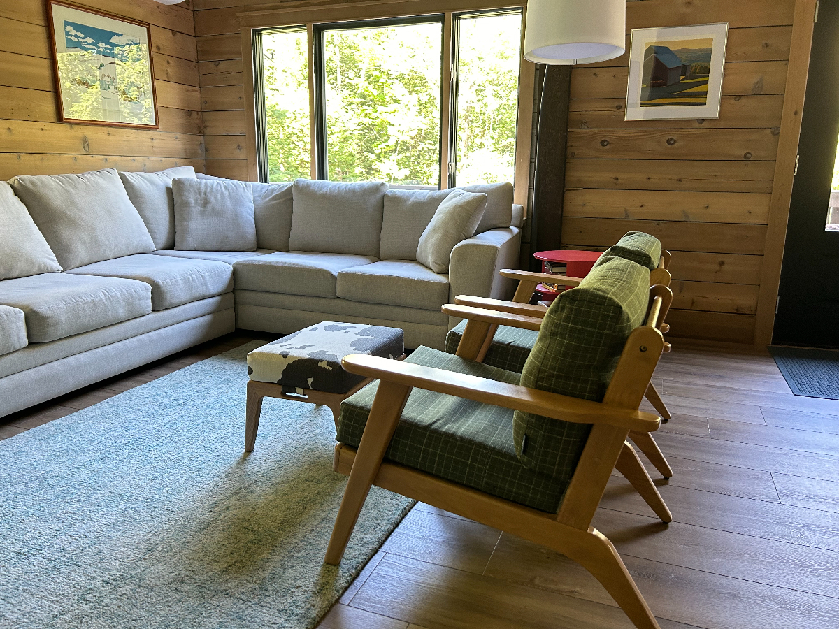 Private Stowe chalet near skiing and town - Photo 4