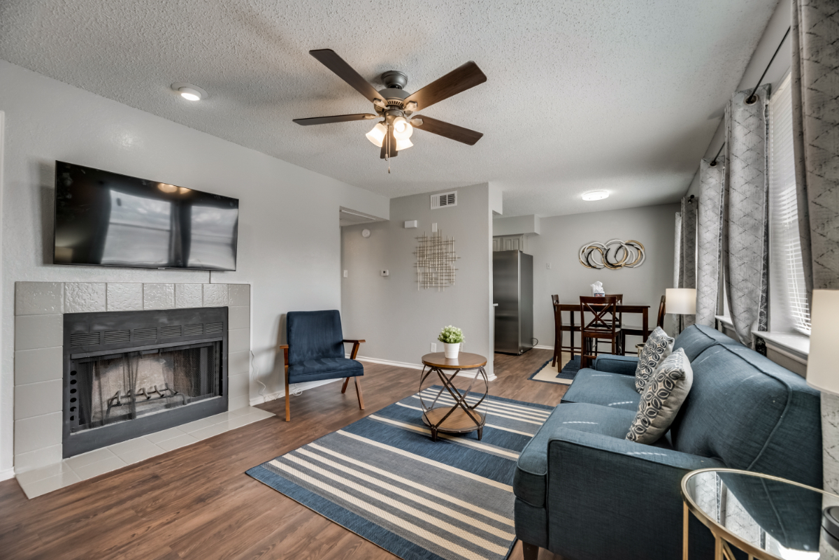 Cozy 1BD with a Pool - HWY183/121 - DFW South-I47