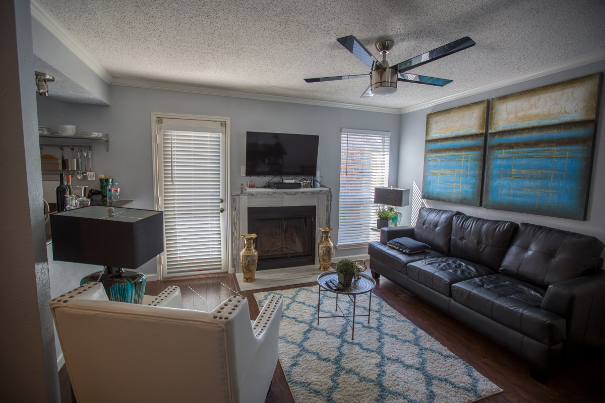 Sleek 2BD Condo-HWY161/183-DFW South-I14