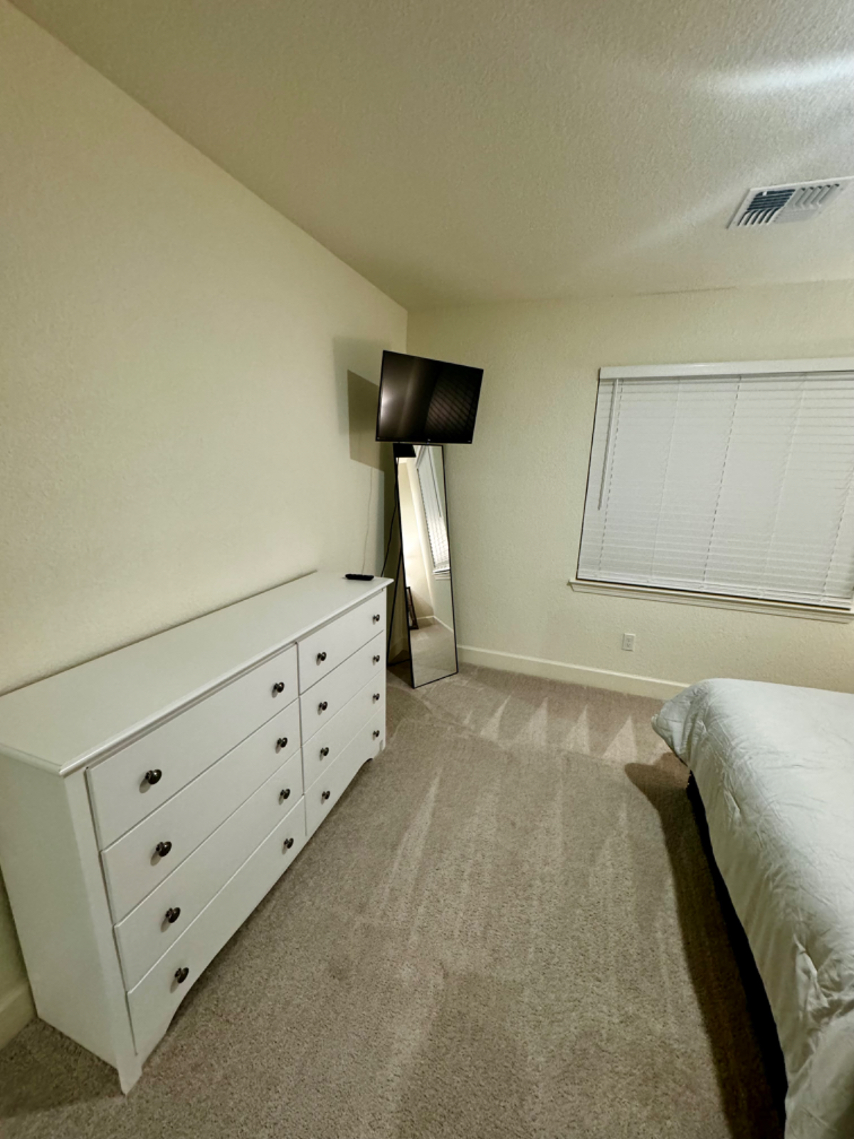 Quite suburban 1bdrm casita - Photo 6