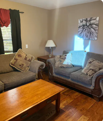 Cozy Home - Photo 2