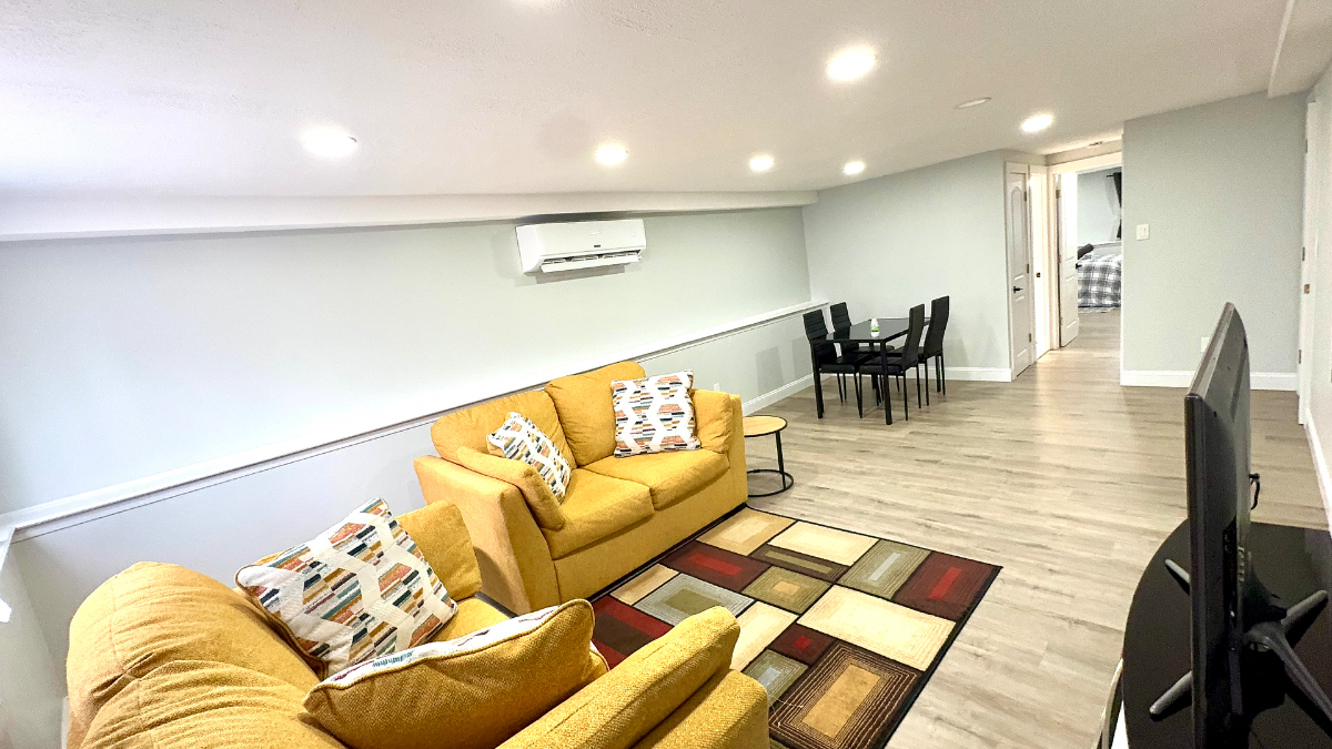 Comfortable and Modern Styled 2 bedroom Apartment - Photo 6