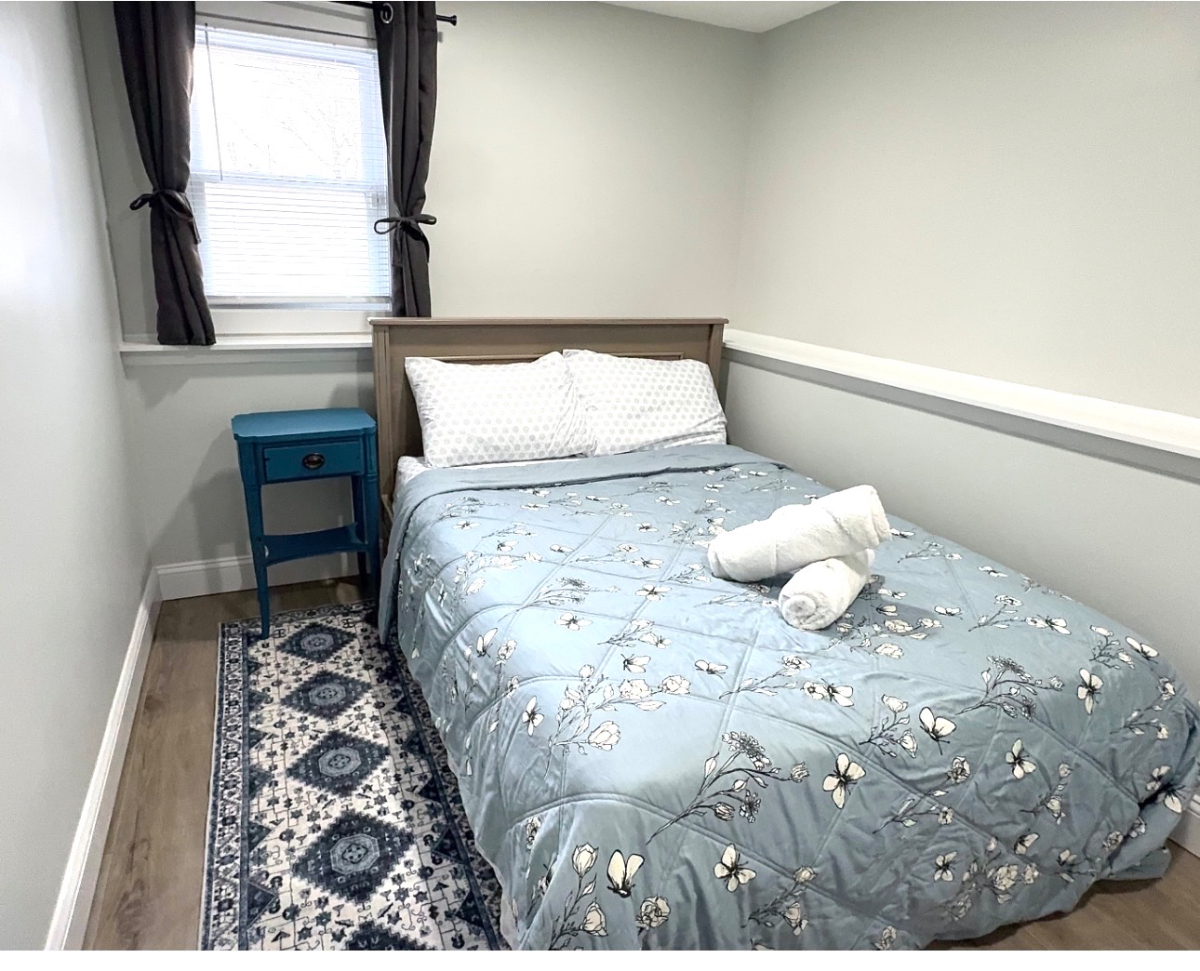Comfortable and Modern Styled 2 bedroom Apartment - Photo 12