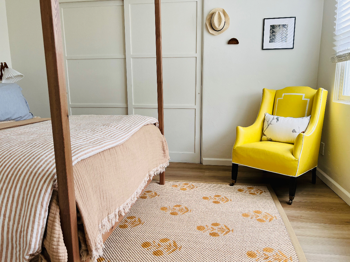 Sun-Filled Private Freestanding Pacific Beach Cottage and Patio - Photo 1