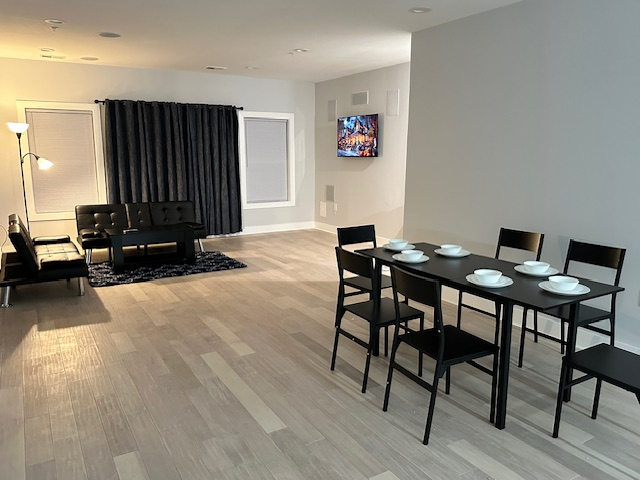 New luxury 3 Bedrooms Fully furnished Penthouse  (Apt-4) - Near Union Market - Photo 4