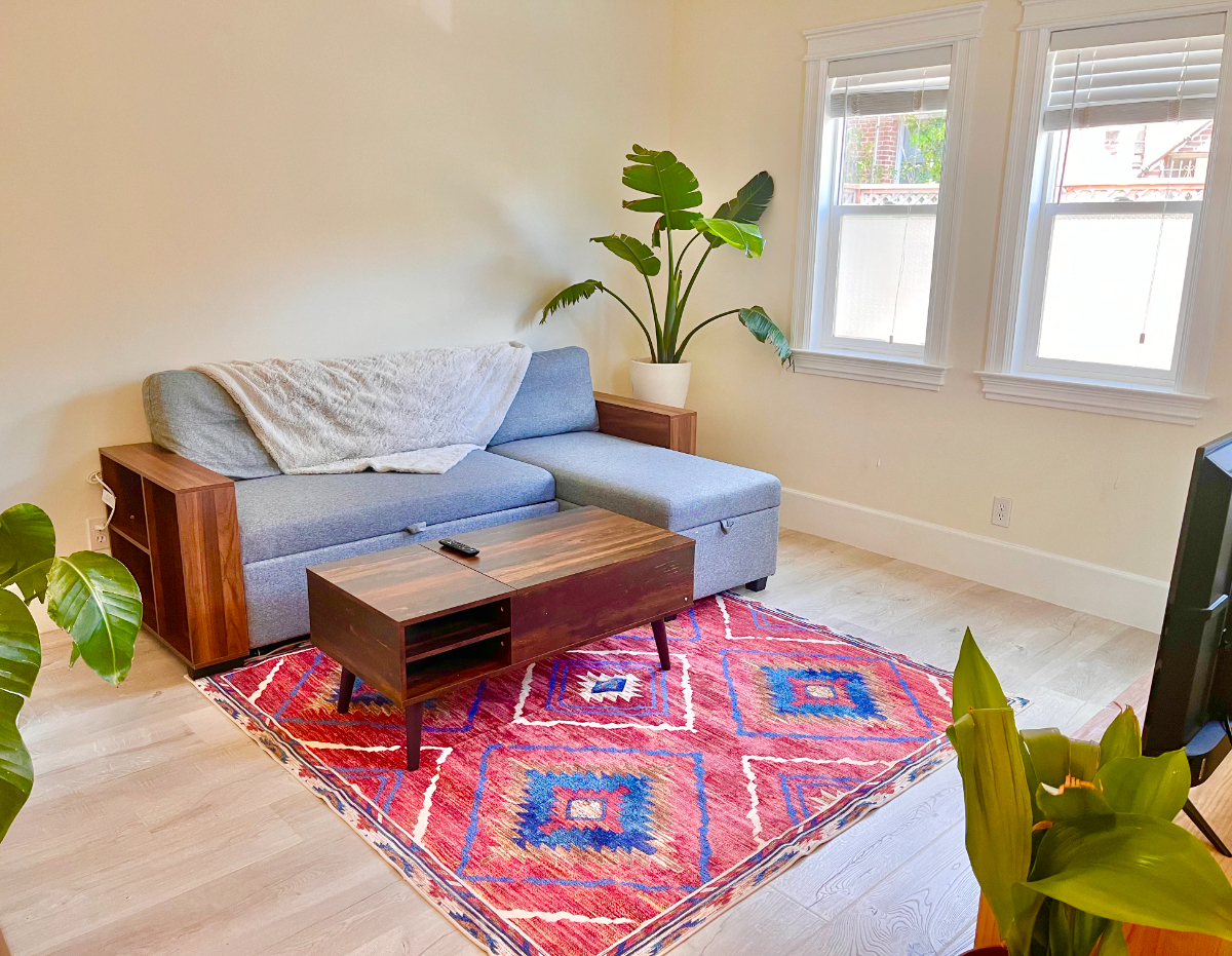 New 1 BR In Heart Of Oakland