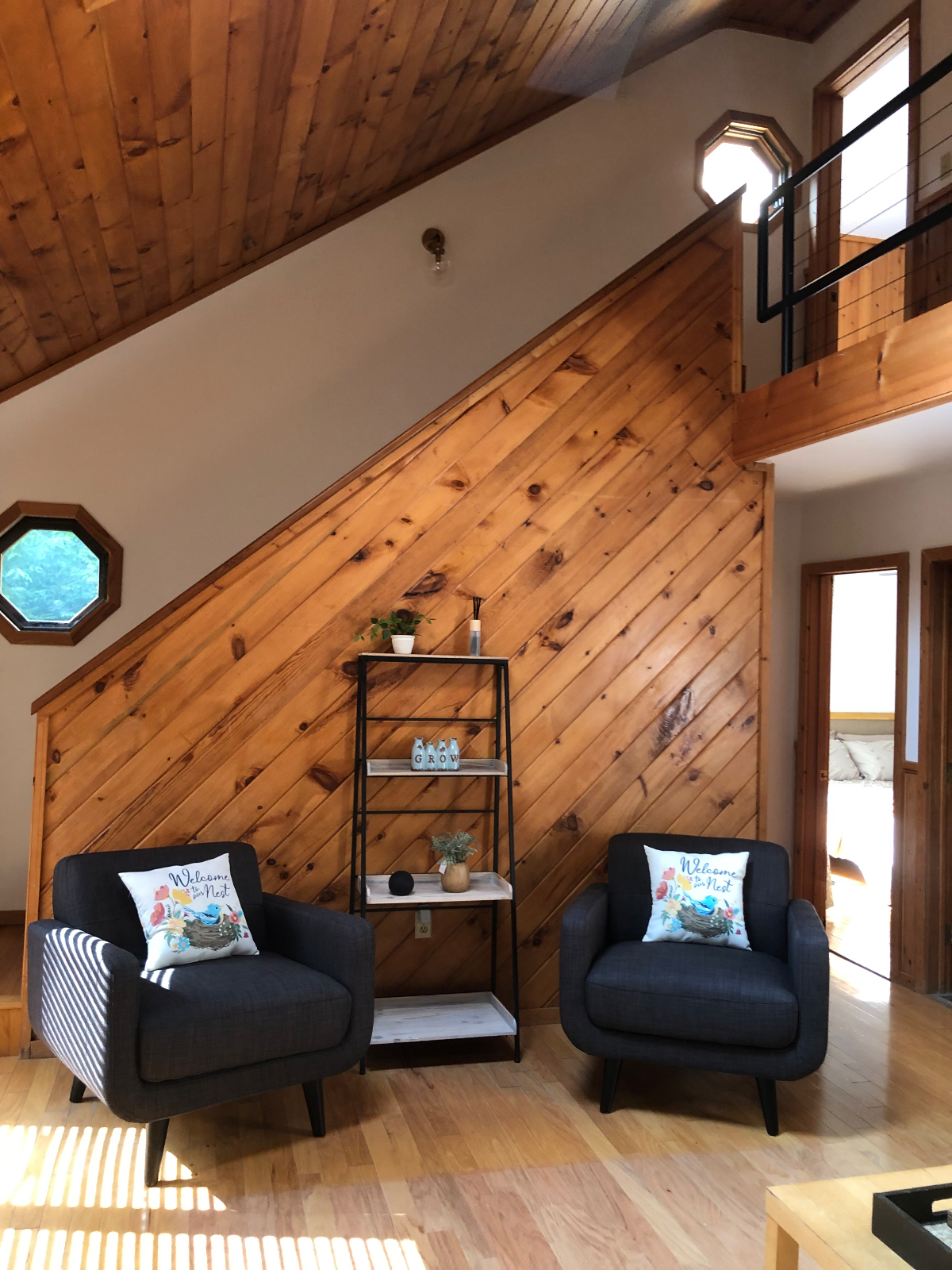 Bethel Woods Escape - Luxurious 4-Bed Catskills Haven Fully Furnished, Expansive Amenities, and Idea - Photo 5
