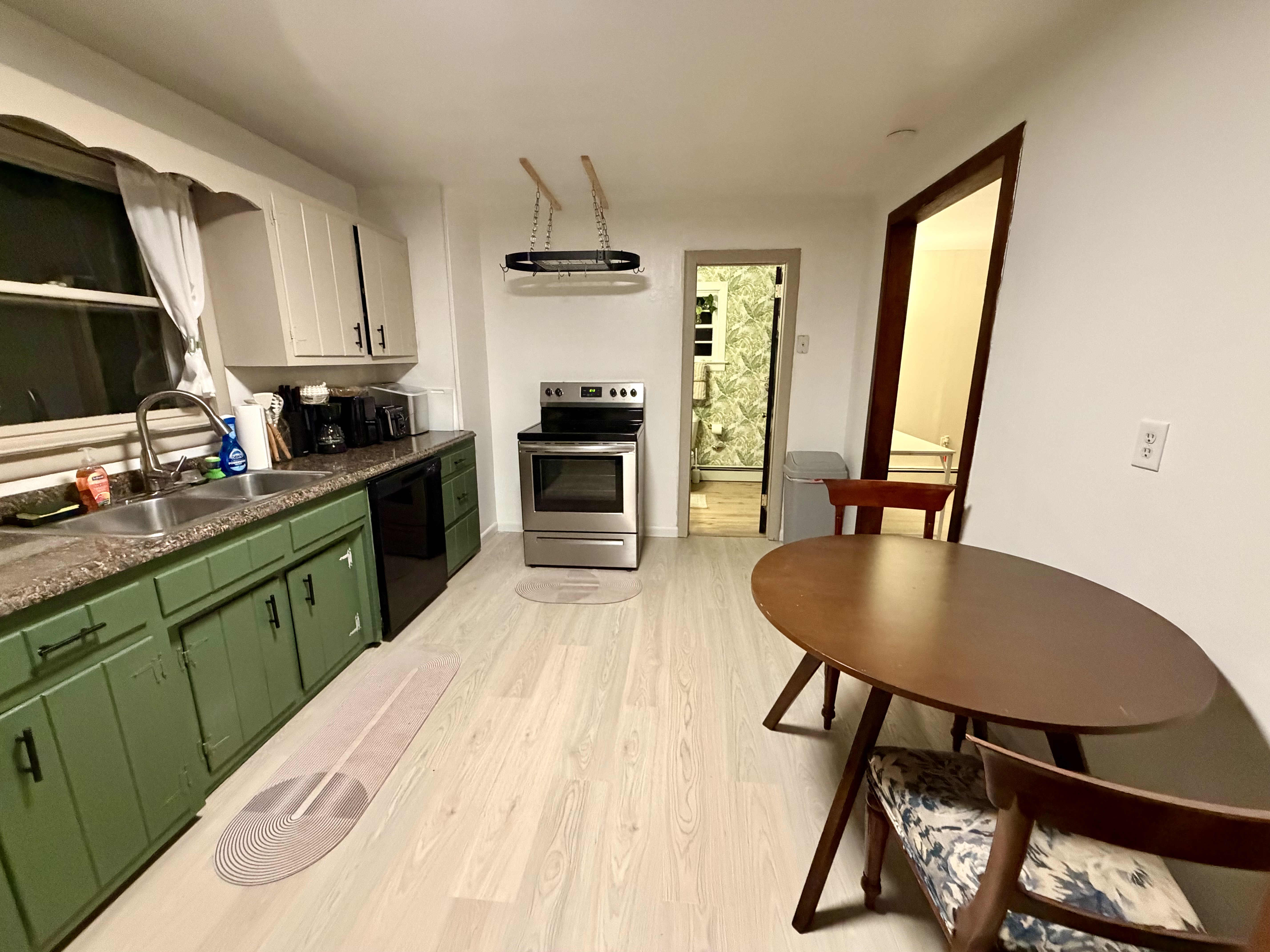 1 Bedroom Apartment - Newly Remodeled - Montgomery NY - Photo 2