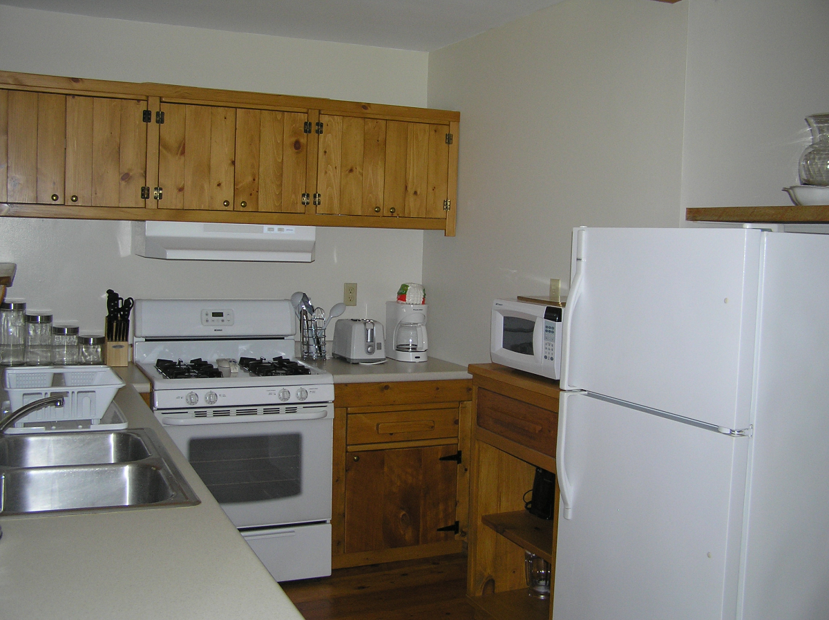Country Cozy Stone Cottage - Photo 6