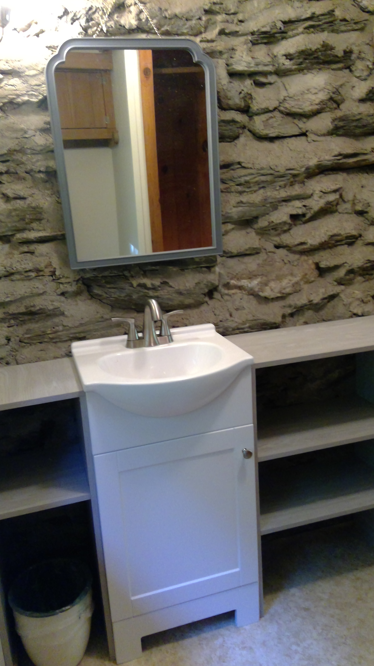 Country Cozy Stone Cottage - Photo 10
