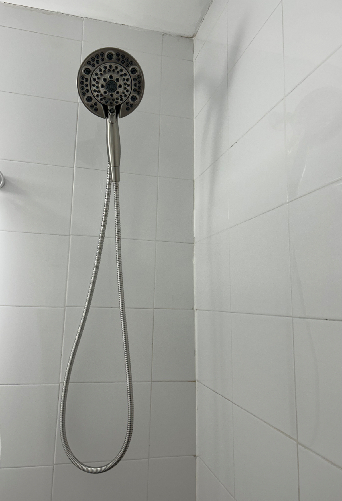 Large apt, 1 of 4 units, Walking distance to... - Photo 12