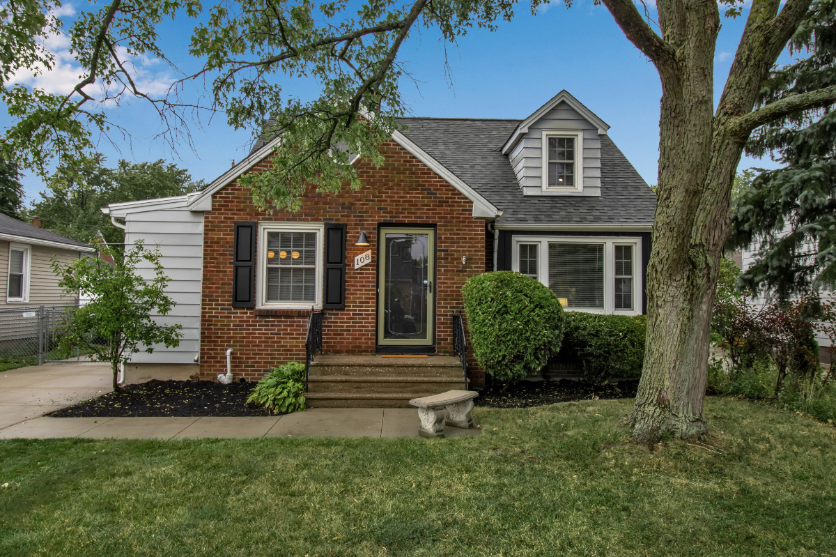 Family Home, EV Charger, WFH, Pet Friendly - Photo 7