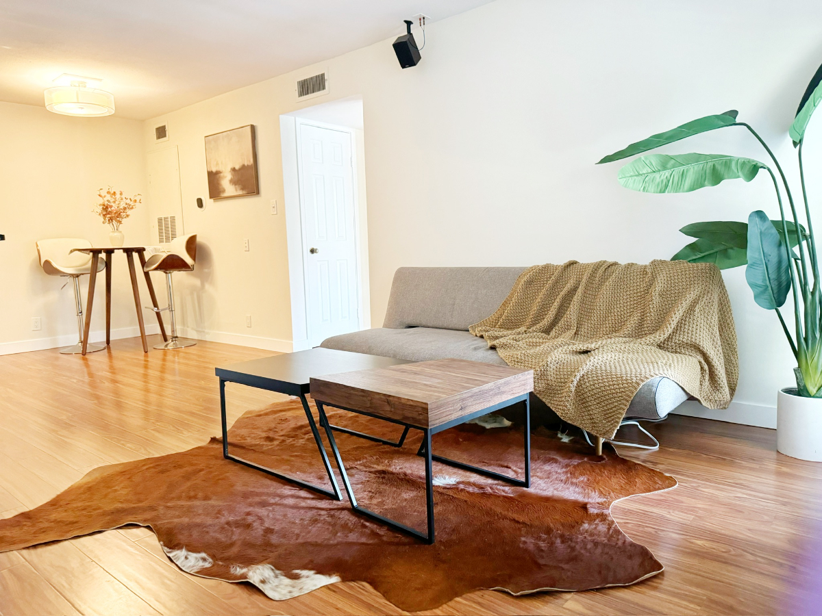 Cozy One Bedroom Condo Located in Alexandria - Photo 4