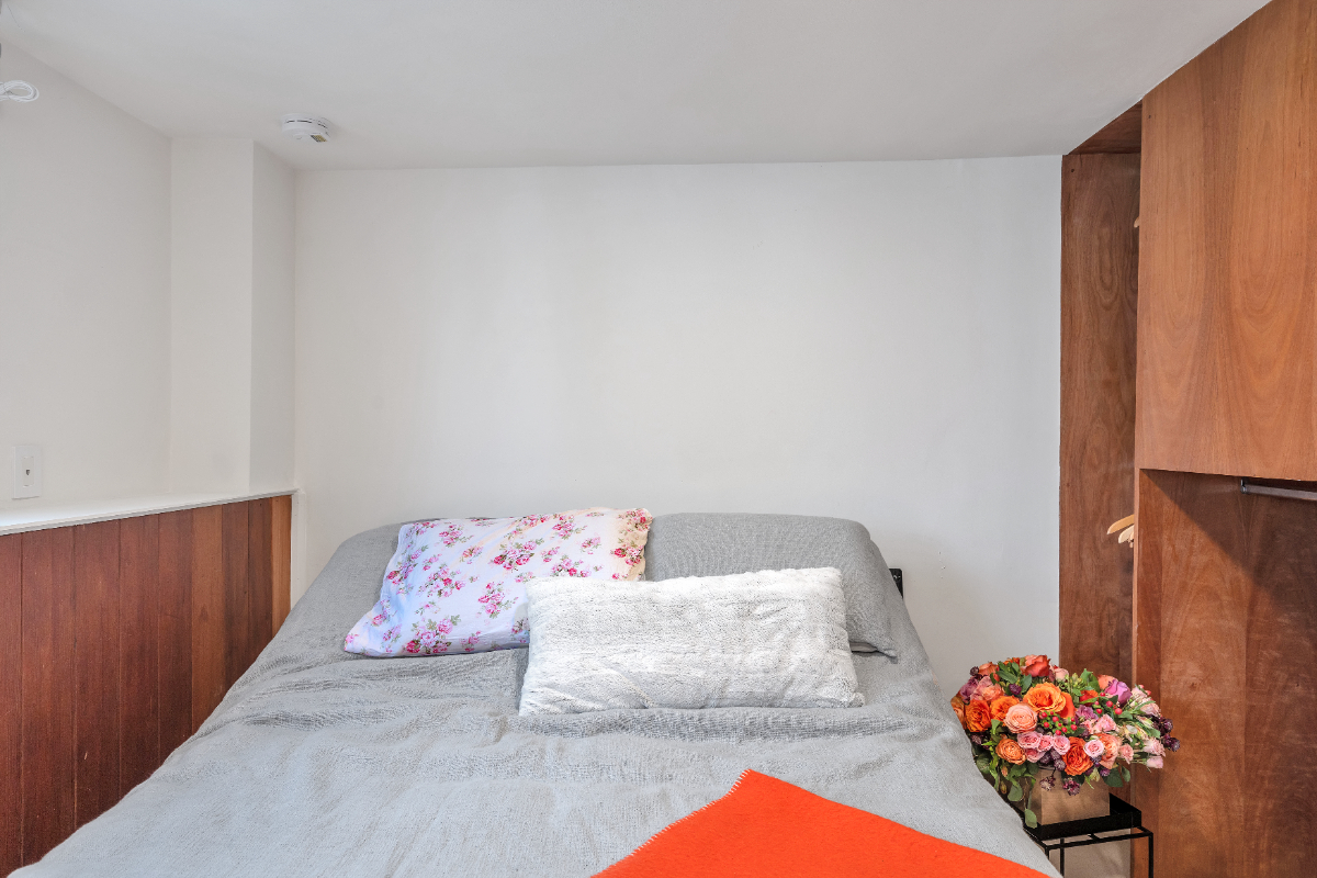 Elegant Pacific Heights Studio - Photo 6