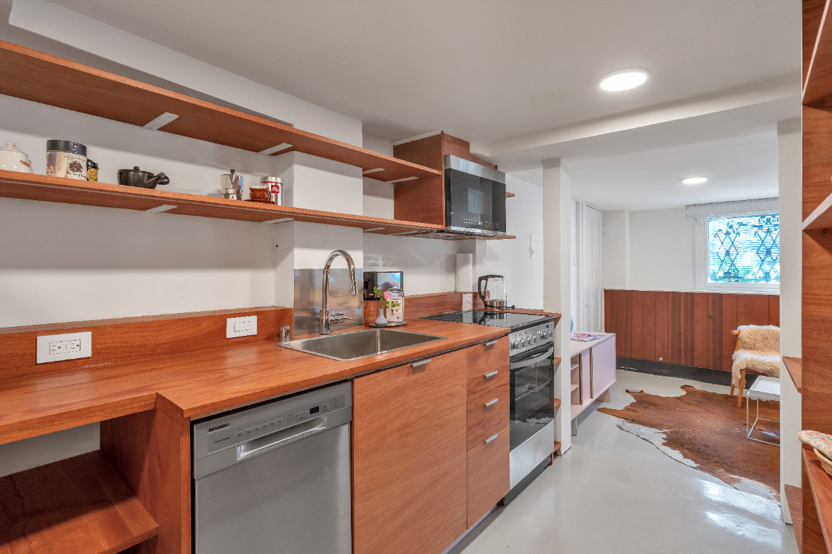 Elegant Pacific Heights Studio - Photo 4