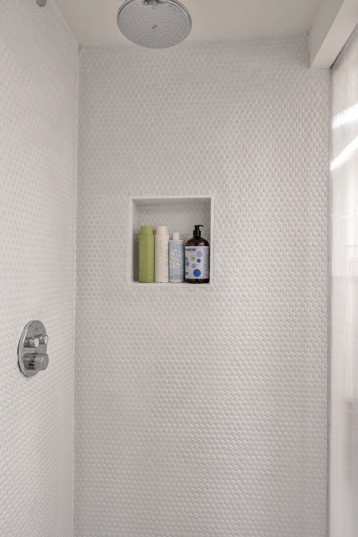 Elegant Pacific Heights Studio - Photo 3