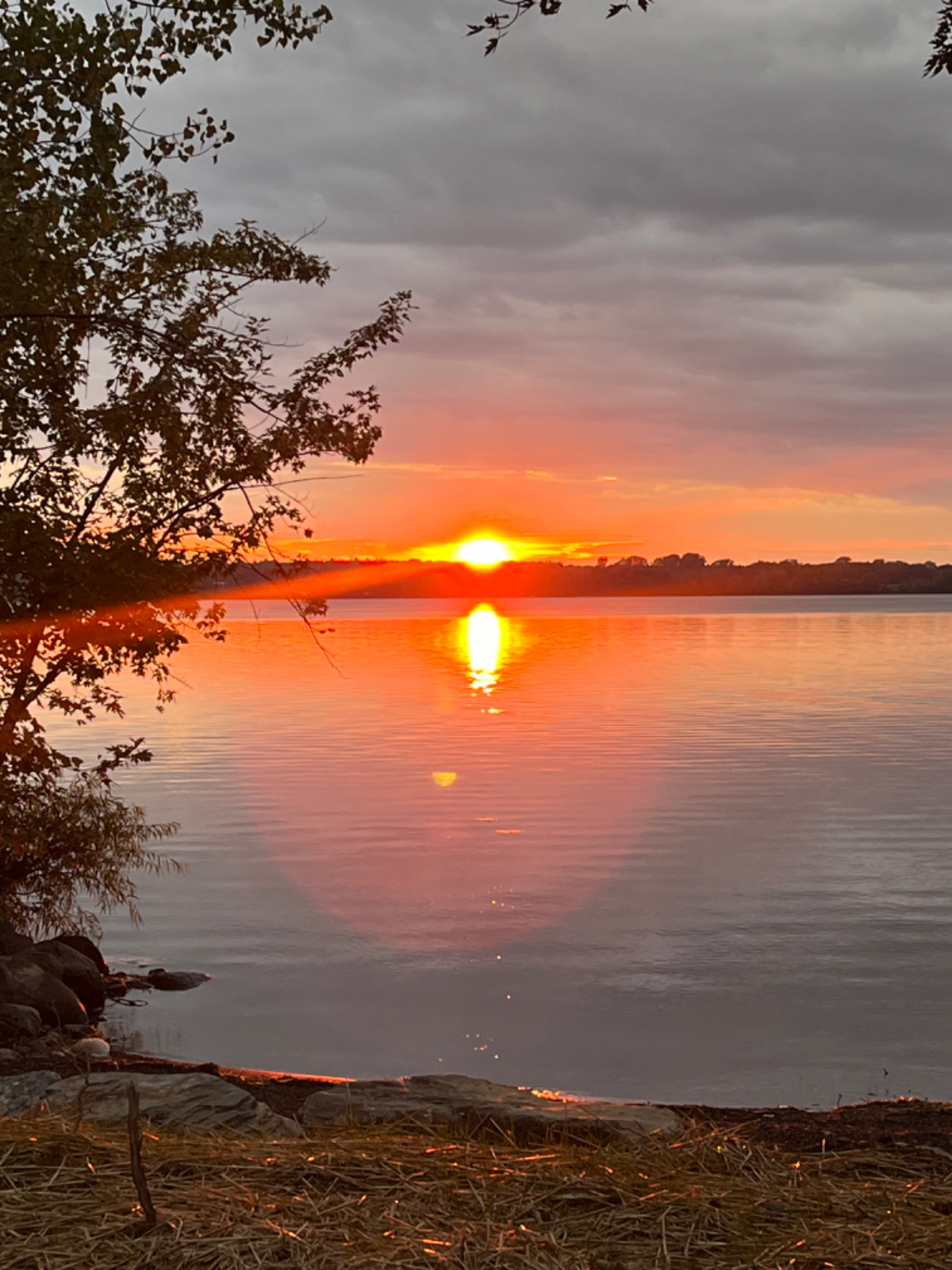 Year Round Home on Lake Champlain - Photo 3