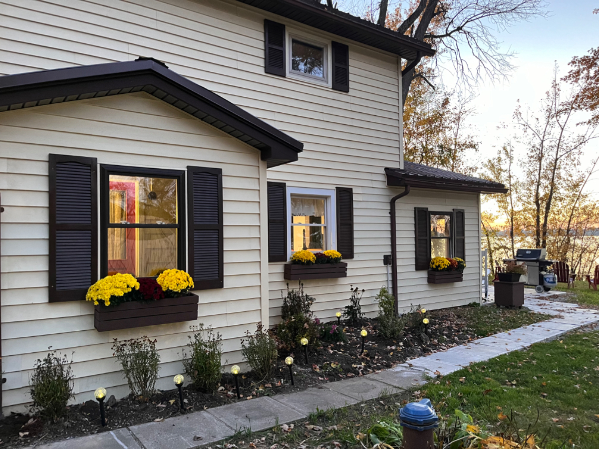 Year Round Home on Lake Champlain - Photo 8