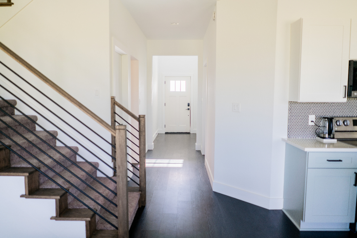 Spacious 5-bed with garage Gameroom near COTA and Tesla - Photo 11