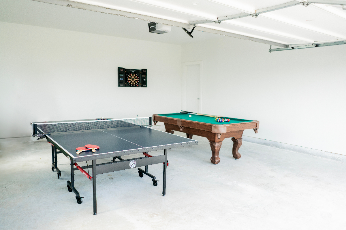 Spacious 5-bed with garage Gameroom near COTA and Tesla - Photo 6