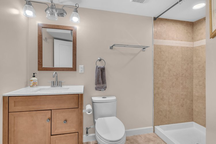 2530 South Dakota Ave NE - Photo 12