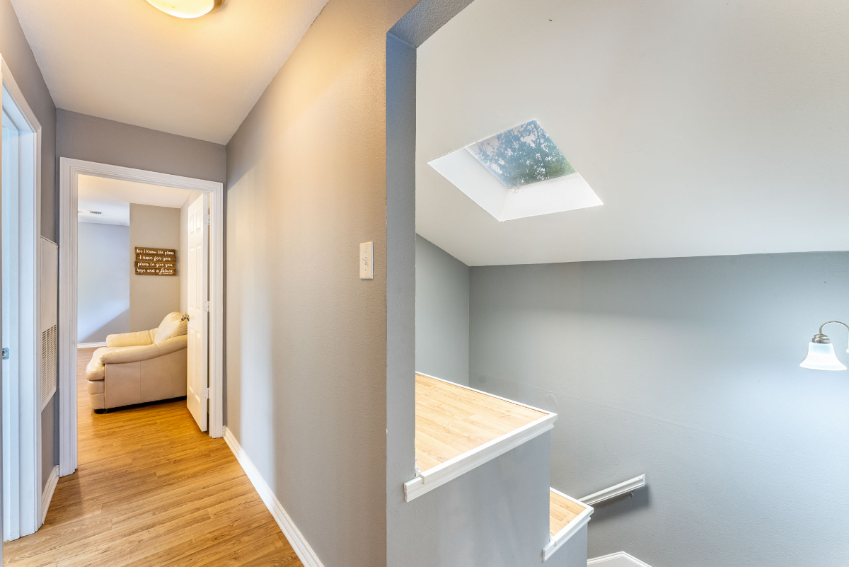 Serene and Dazzling 3 Bedroom Home - Photo 2