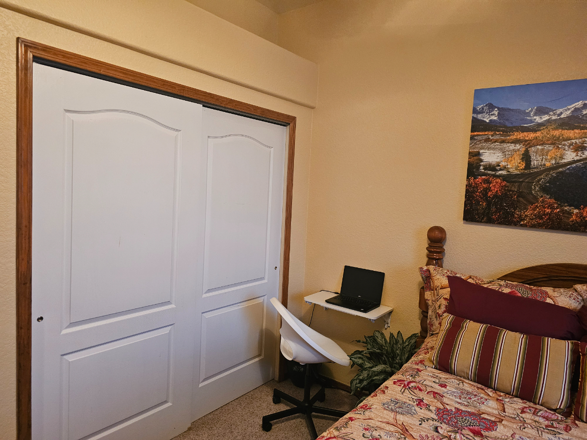 An Elegant Sanctuary - A Blend of Comfort, Convenience, and Charismatic Living - Photo 3