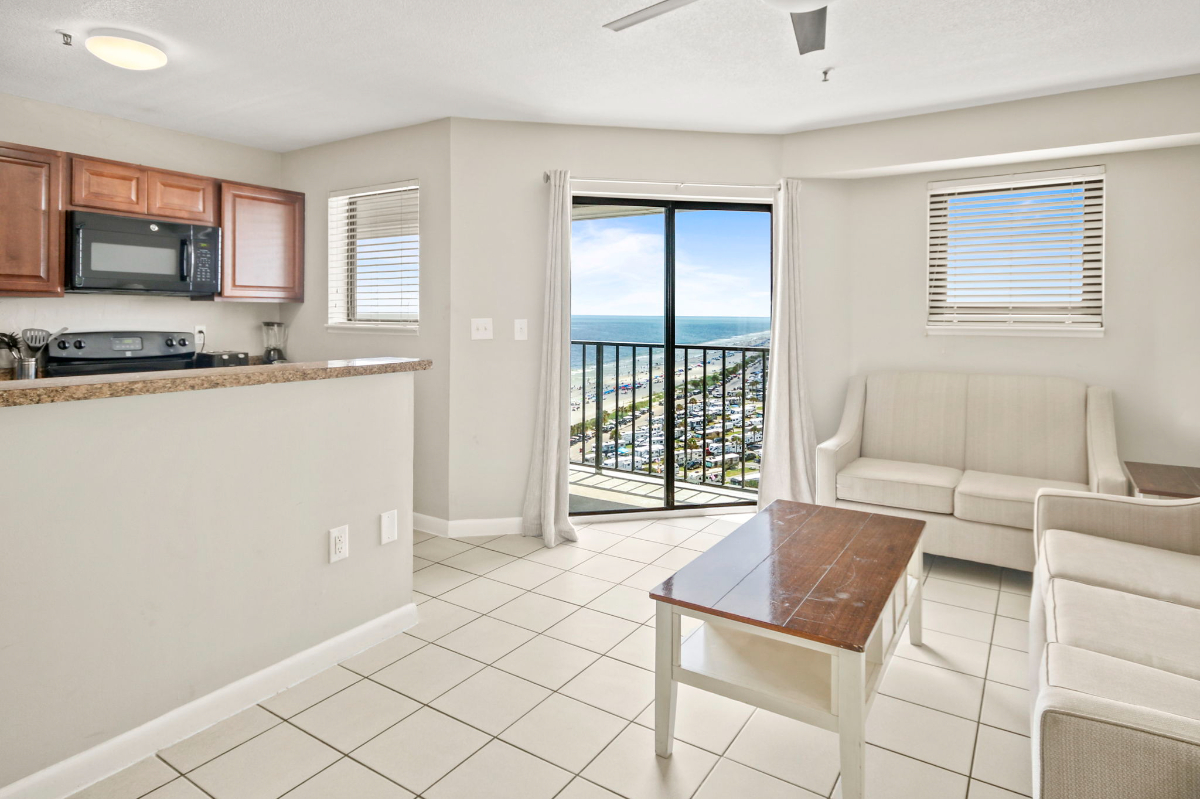 Two Bedroom Condo, Ocean Views & Location RT 1410