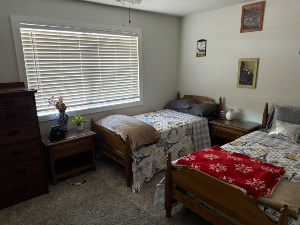 Inviting Bedroom in Tehachapi, California