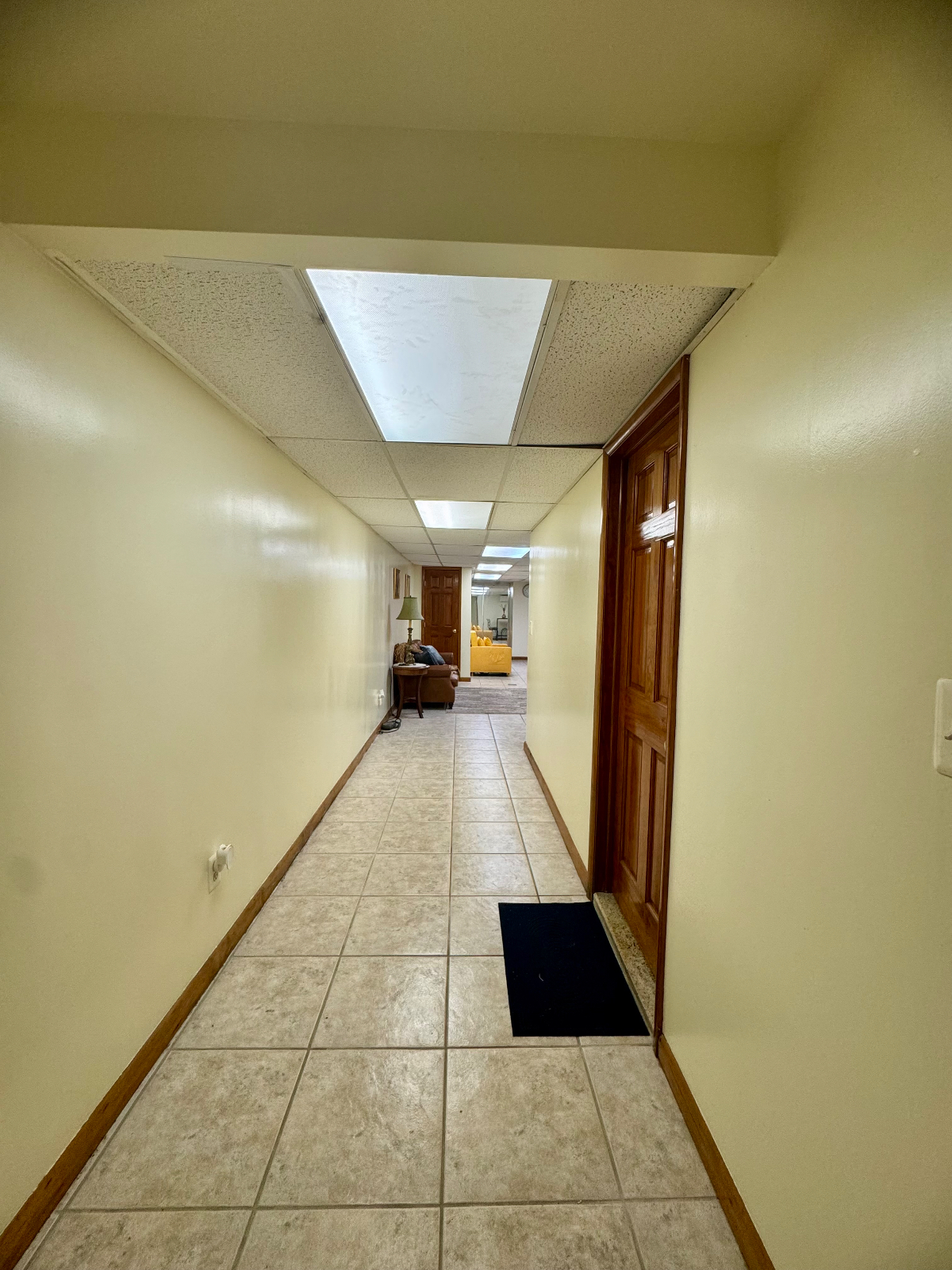 Large 1 Bedroom Apartment in Brooklyn - Photo 4